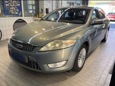 Usata Ford Mondeo 140 CV (102 kW) 2007 Grigio Berlina