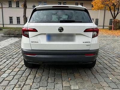 Weiß Gebraucht 2019 Skoda Karoq Style SUV | 21.000 € (Guter Preis)