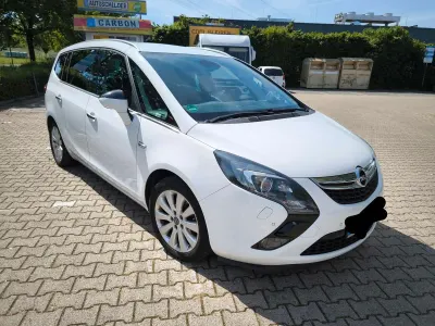 Gebraucht Opel Zafira Tourer Innovation 140 PS (102 kW) 2012 Weiß Van / Kleinbus