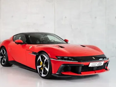 Neu Ferrari 12 Cilindri 831 PS (611 kW) 2026 Rot