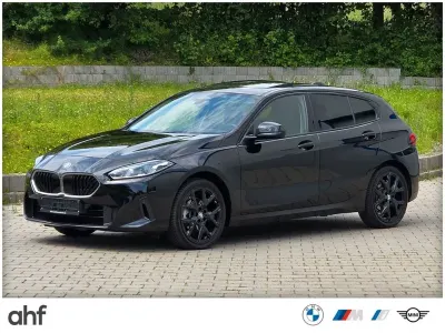 Gebraucht BMW 120 Performance 170 PS (125 kW) 2024 Schwarz Kleinwagen