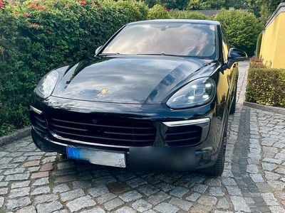 Schwarz Gebraucht 2018 Porsche Cayenne Platinum Edition SUV | 29.250 € (Fairer Preis)