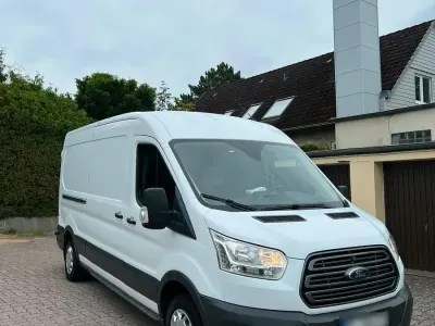 Gebraucht Ford Transit 130 PS (95 kW) 2017 Weiß Van / Kleinbus