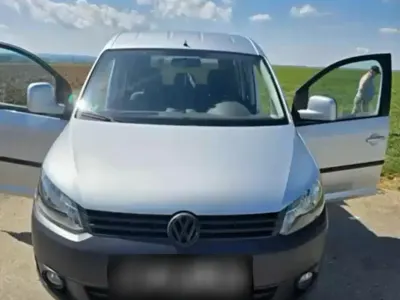 Gebraucht VW Caddy 109 PS (80 kW) 2011 Grau Van / Kleinbus