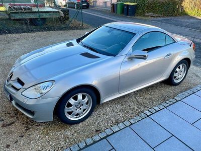 Silber Gebraucht 2009 Mercedes SLK200 Cabrio | 8.750 € (Fairer Preis)