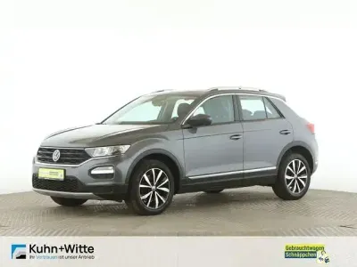 Usado VW T-Roc Style 150 CV (110 kW) 2021 Gris SUV