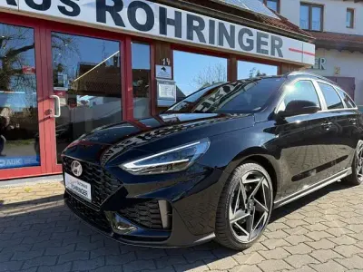 Neu Hyundai i30 N Line 150 PS (110 kW) 2026 Abyss black Kombi