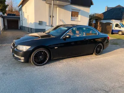 Gebraucht BMW 320 Cabriolet 184 PS (135 kW) 2011 Schwarz Cabrio