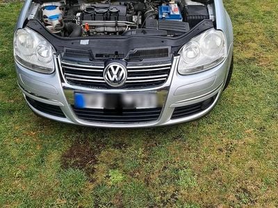VW Golf V