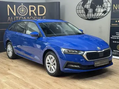 Gebraucht Skoda Octavia Ambition 204 PS (150 kW) 2022 Energyblau Kombi