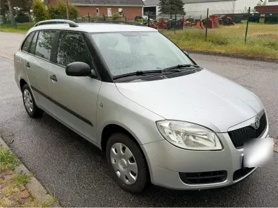 Gebraucht Skoda Fabia 75 PS (55 kW) 2011 Silber Kombi