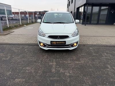 Weiß Gebraucht 2019 Mitsubishi Space Star Kleinwagen | 5.500 € (Etwas zu teuer)