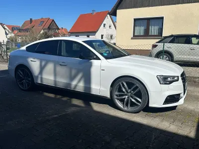 Gebraucht Audi A5 Sportback Sport 245 PS (180 kW) 2016 Weiß Kleinwagen