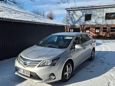 Gebraucht Toyota Avensis Edition 150 PS (110 kW) 2014 Silber Kombi