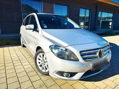 Mercedes B180