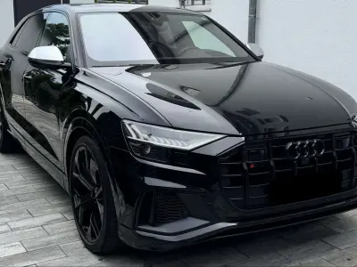 Gebraucht Audi SQ8 435 PS (319 kW) 2021 Schwarz SUV