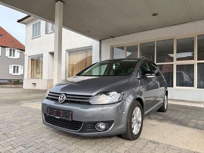 Grau Gebraucht 2012 VW Golf VII Style Limousine | 8.900 € (Fairer Preis)
