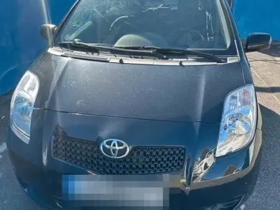 Brugt Toyota Yaris 69 HK (50 kW) 2006 Sort Hatchback