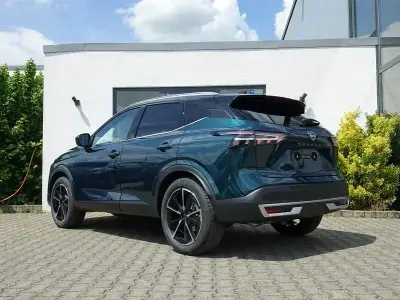 Neu Nissan Qashqai Tekna 158 PS (116 kW) 2026 Grün SUV