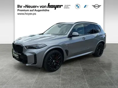 Neu BMW X5 M Sport 489 PS (359 kW) 2026 Grau SUV