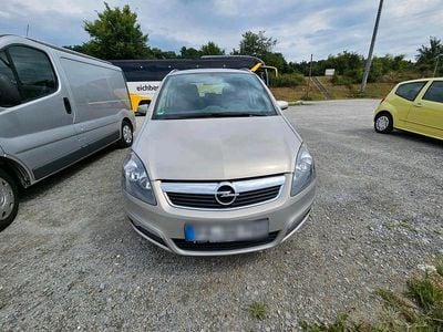 Gebraucht Opel Zafira 116 PS (85 kW) 2007 Grau Van / Kleinbus