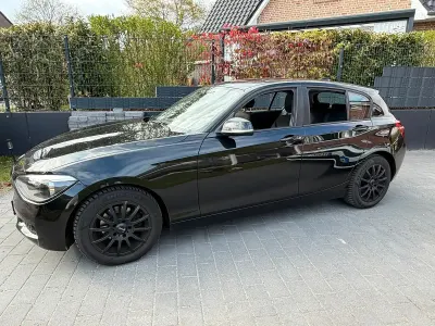Gebraucht BMW 116 136 PS (100 kW) 2013 Schwarz Kleinwagen