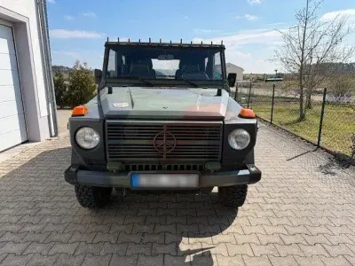 Używany Mercedes G250 92 KM (67 kW) 1992 SUV
