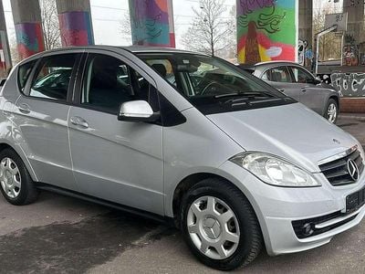 Polarsilber metalliclack Gebraucht 2010 Mercedes A180 Kleinwagen | 2.499 € (Superpreis)