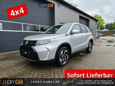 Neu Suzuki Vitara Comfort+ 110 PS (80 kW) 2026 Schwarz SUV