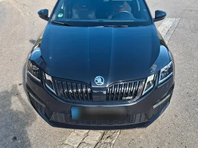 Gebraucht Skoda Octavia RS 184 PS (135 kW) 2020 Schwarz Kombi