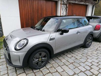 gebraucht Mini Cooper SE Elektro Essential Trim