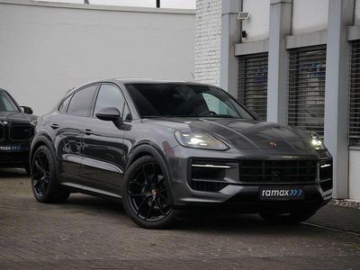 Grau Gebraucht 2024 Porsche Cayenne SUV | 112.500 €