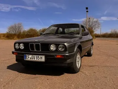Gebraucht BMW 316 97 PS (71 kW) 1985 Silber Coupé