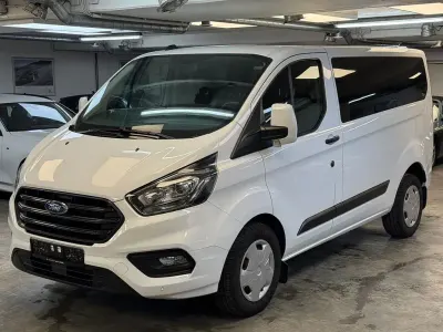 Gebraucht Ford Transit Custom 105 PS (77 kW) 2023 Frozen white Van / Kleinbus