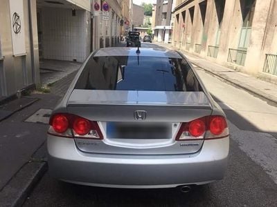 Usata Honda Civic 95 CV (69 kW) 2007 Argento Berlina