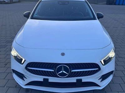 Gebraucht Mercedes A200 AMG line 163 PS (119 kW) 2021 Weiß Limousine