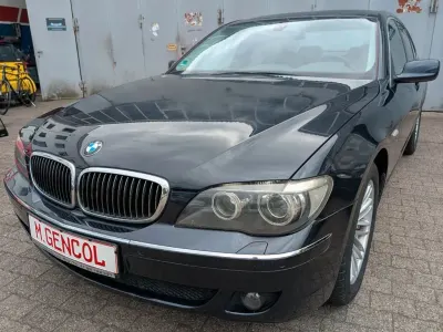 Gebraucht BMW 730 231 PS (169 kW) 2007 Blau Limousine
