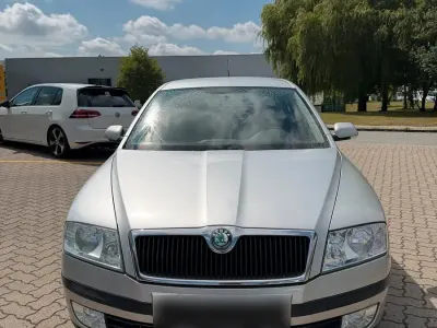 Gebraucht Skoda Octavia 105 PS (77 kW) 2006 Silber Limousine