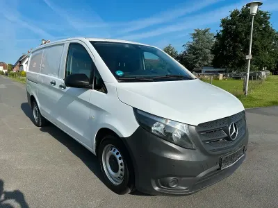 Gebraucht Mercedes Vito 114 PS (83 kW) 2017 Weiß Van