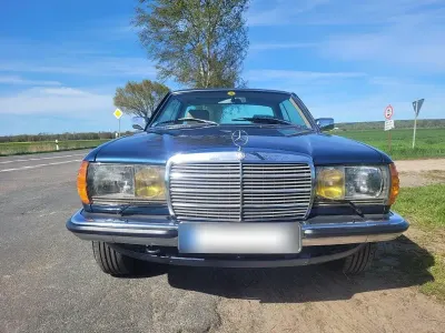 Brugt Mercedes 230 136 HK (100 kW) 1984 Blå Coupe