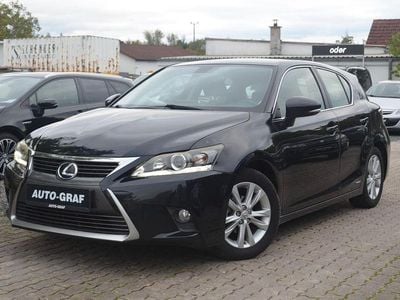 Lexus CT200h