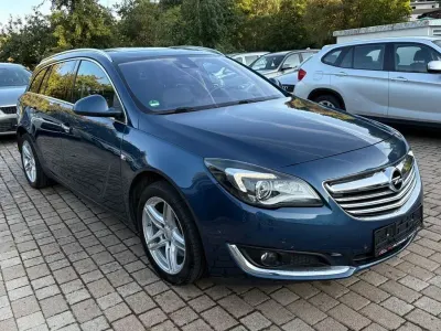 Gebraucht Opel Insignia Business Innovation 163 PS (119 kW) 2015 Blau Kombi