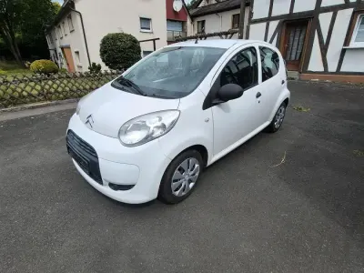 Gebraucht Citroën C1 69 PS (50 kW) 2011 Weiß Kleinwagen