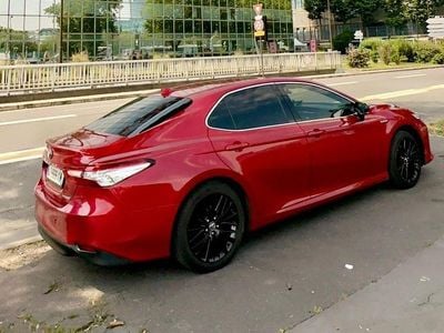 Rot Gebraucht 2019 Toyota Camry Executive Limousine | 16.500 €