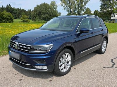 Blau Gebraucht 2017 VW Tiguan SUV | 22.500 € (Etwas zu teuer)