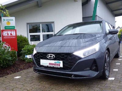 gebraucht Hyundai i20 AUTOMATIK Comfort Plus LED Keyless Tempom Carplay