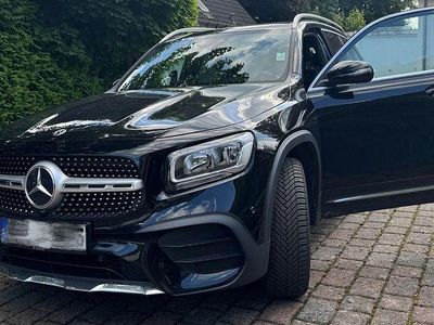 Mercedes GLB200