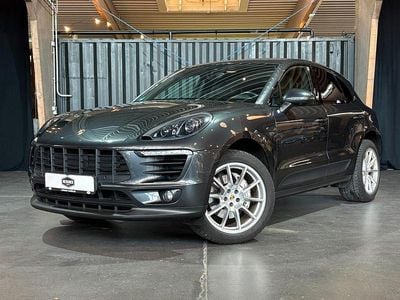 Grau Gebraucht 2017 Porsche Macan S SUV | 38.900 € (Fairer Preis)