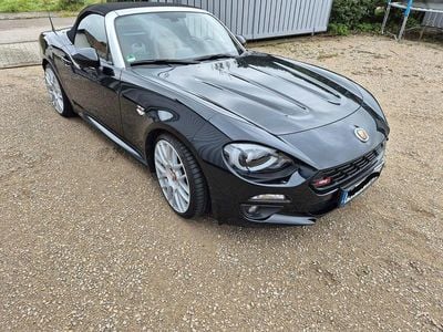 Gebraucht Fiat 124 Spider Lusso 140 PS (102 kW) 2018 Schwarz Cabrio