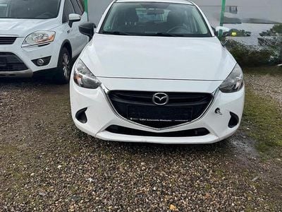 Gebraucht Mazda 2 105 PS (77 kW) 2015 Weiß Limousine